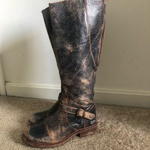Knee high Bed Stu boots